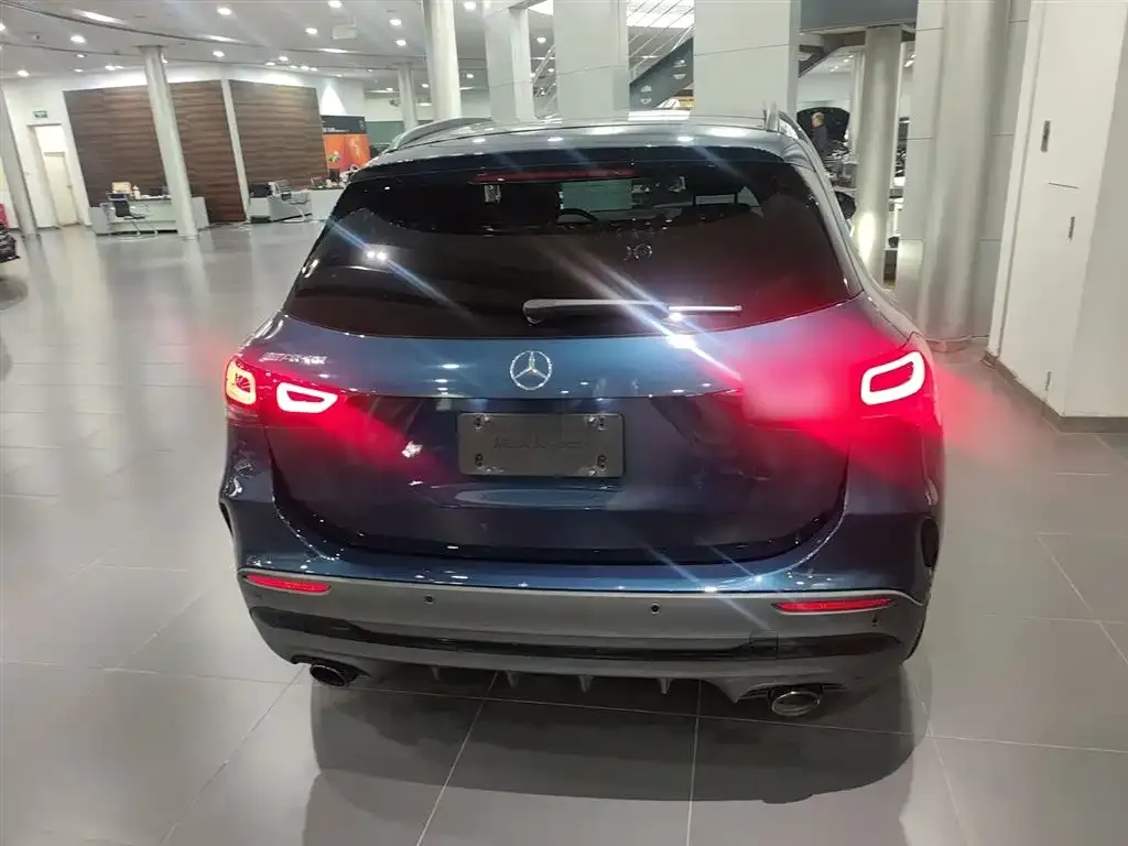 Mercedes-Benz GLA AMG — фото 2