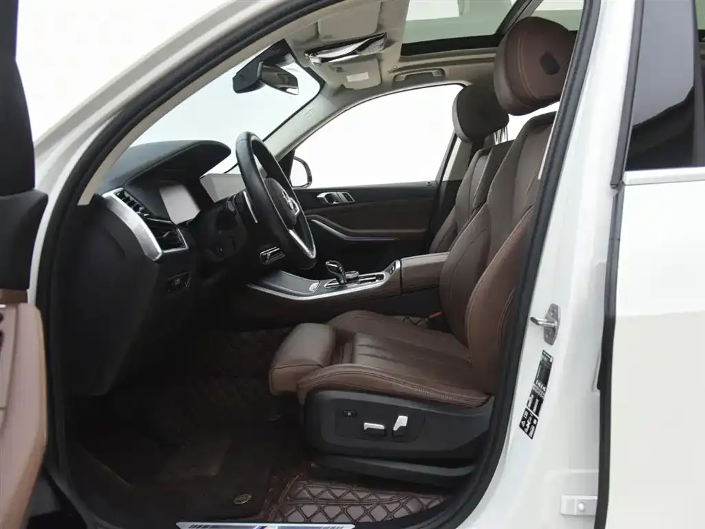 BMW X5 (Import) — фото 5