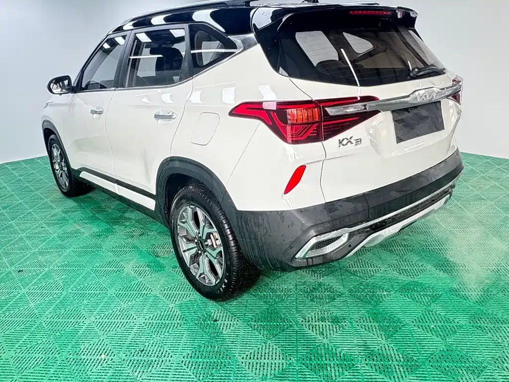 Kia KX3 — фото 5