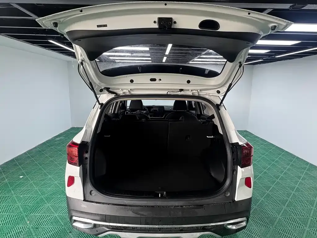 Kia KX3 — фото 7