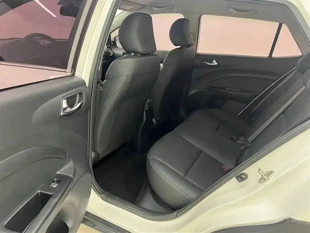 Kia KX1 — фото 6