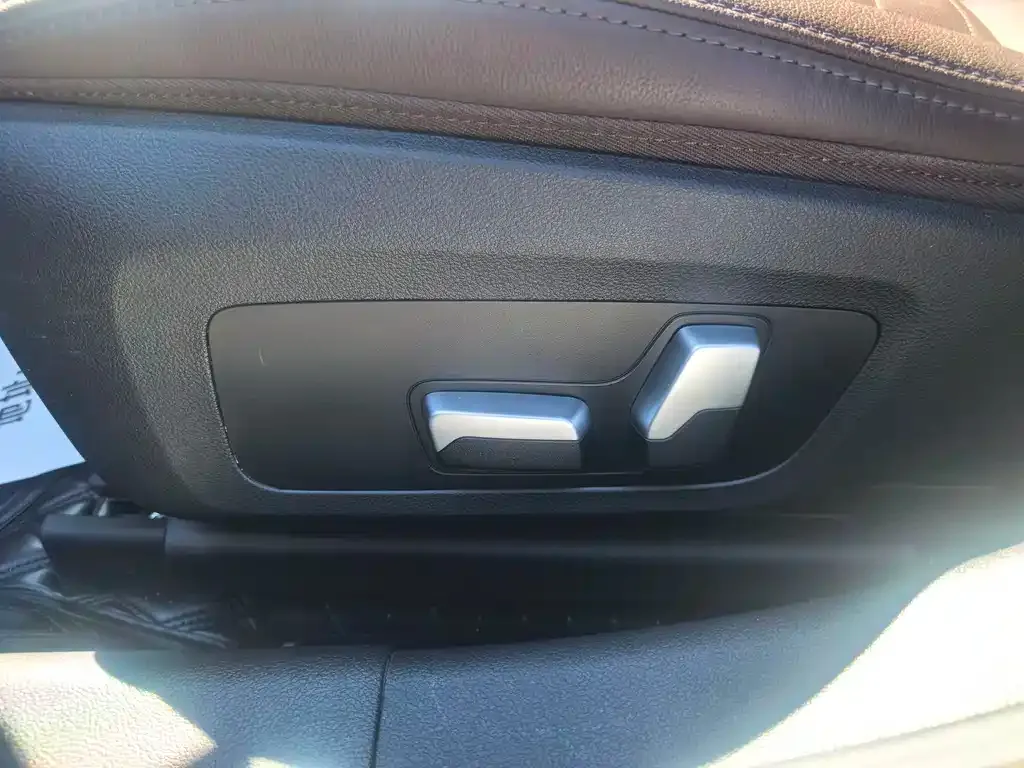 BMW 3 Series — фото 10