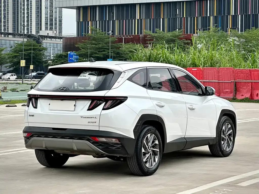 Hyundai Tucson — фото 6