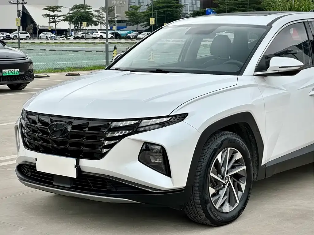 Hyundai Tucson — фото 7