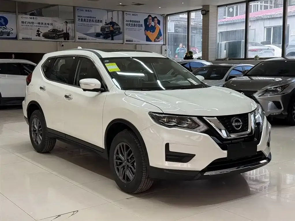 Nissan X-Trail — фото 4
