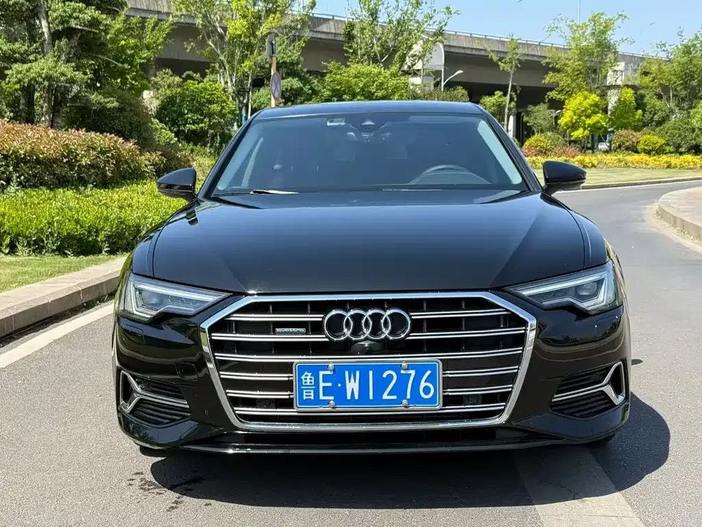Audi A6L — фото 8