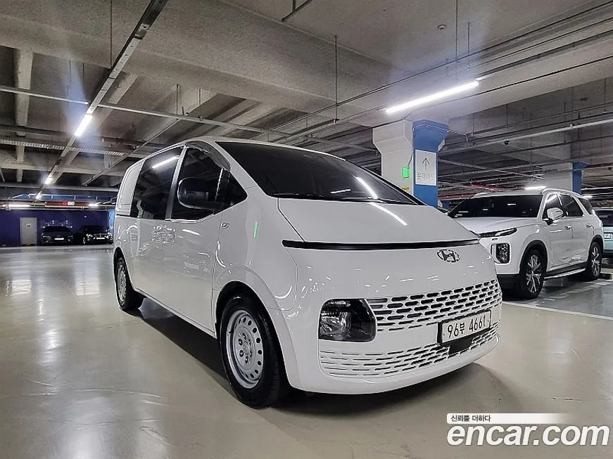 Hyundai Staria — фото 2
