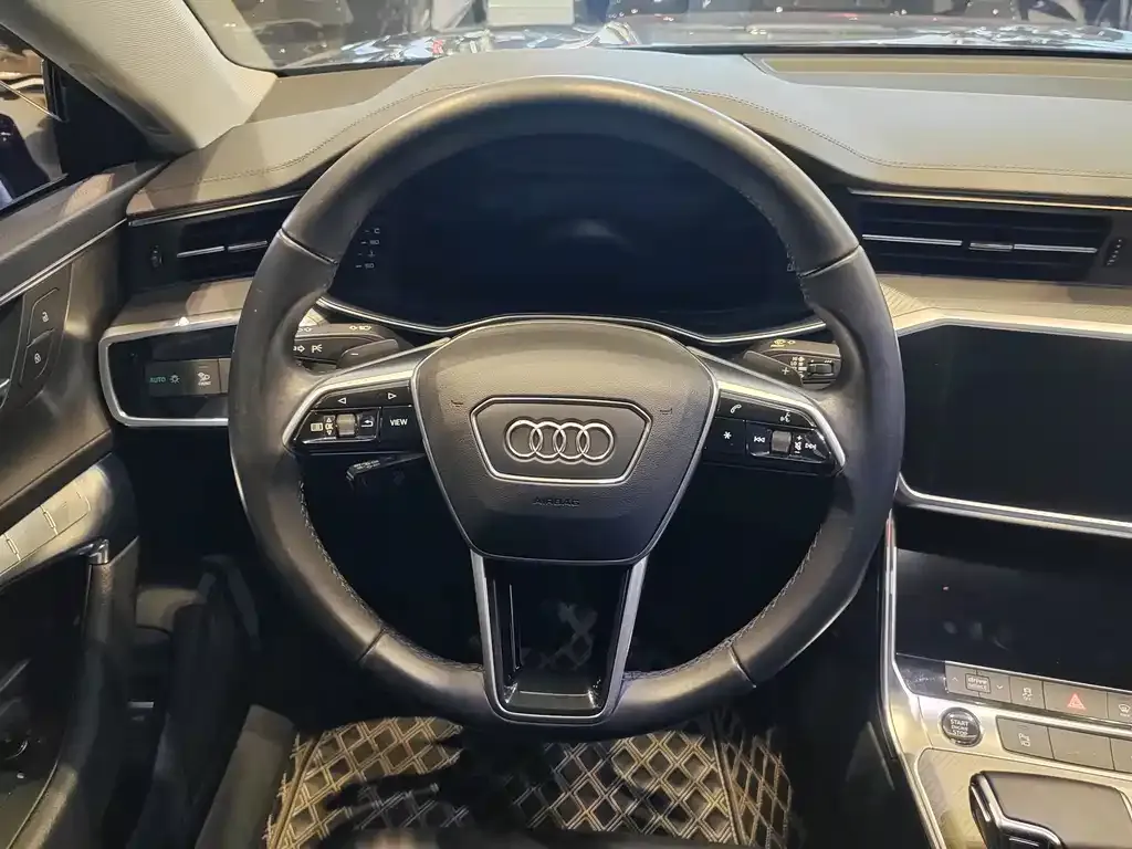 Audi A7 — фото 5