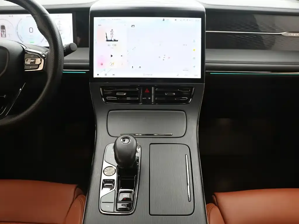 GAC Motor Trumpchi E9 — фото 3