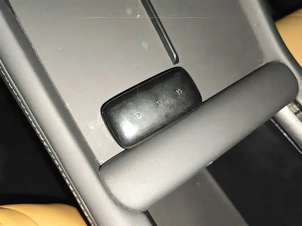 Geely Galaxy L7 — фото 2