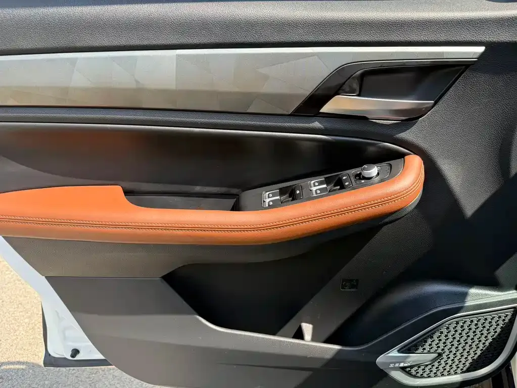 Geely Vision X6 — фото 4