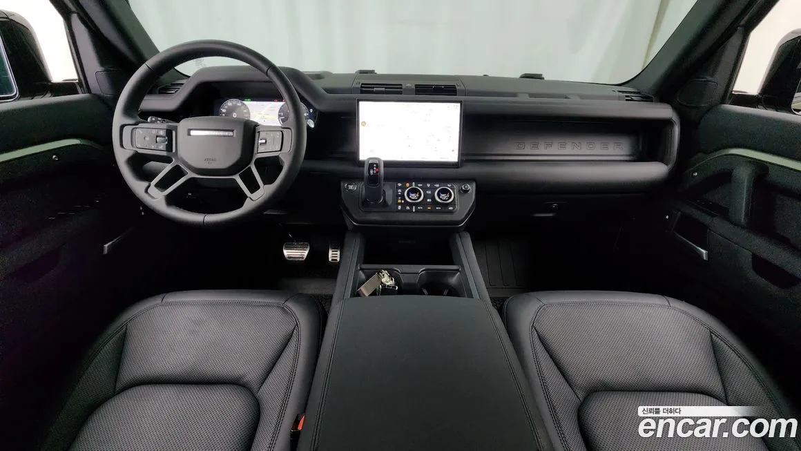 Land Rover Defender — фото 6