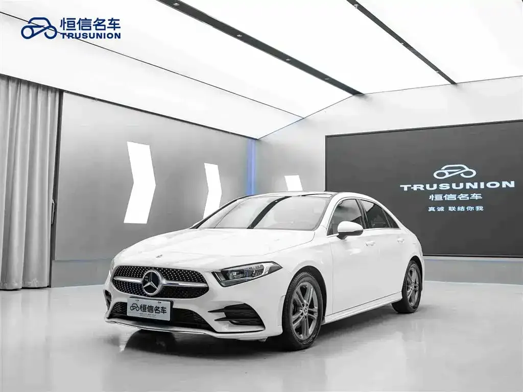 Mercedes-Benz A-Class — фото 6