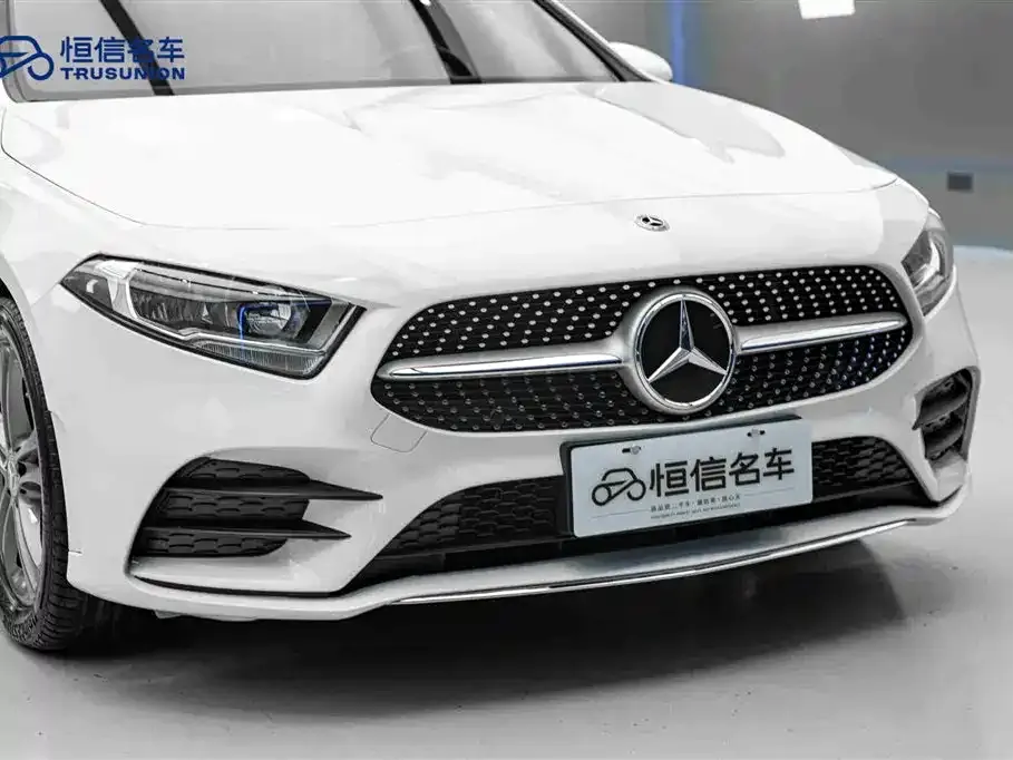 Mercedes-Benz A-Class — фото 10