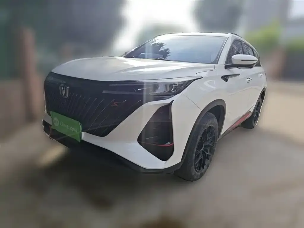 Changan CS75PLUS — фото 1