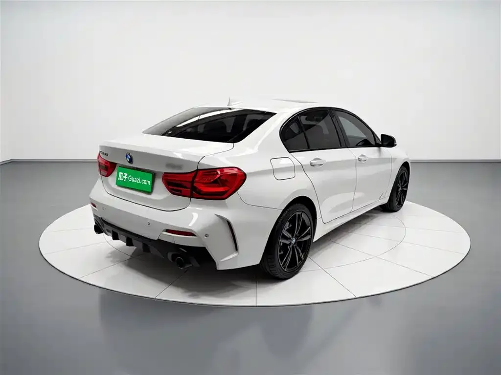 BMW 1 Series — фото 9