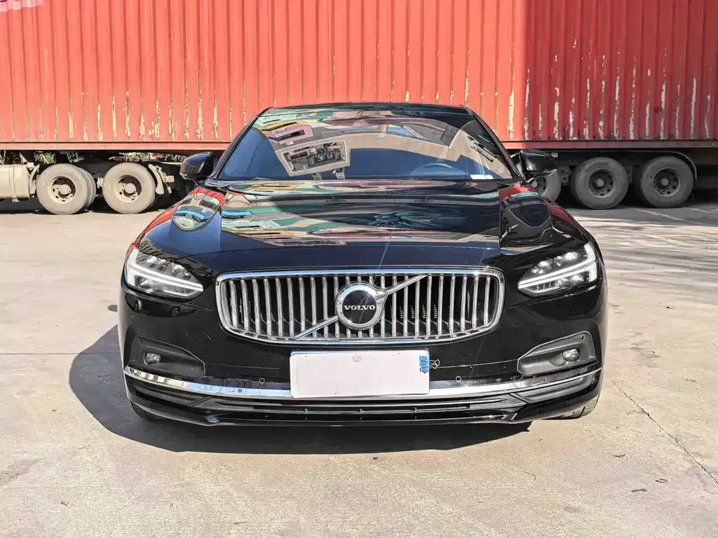 Volvo S90 — фото 9
