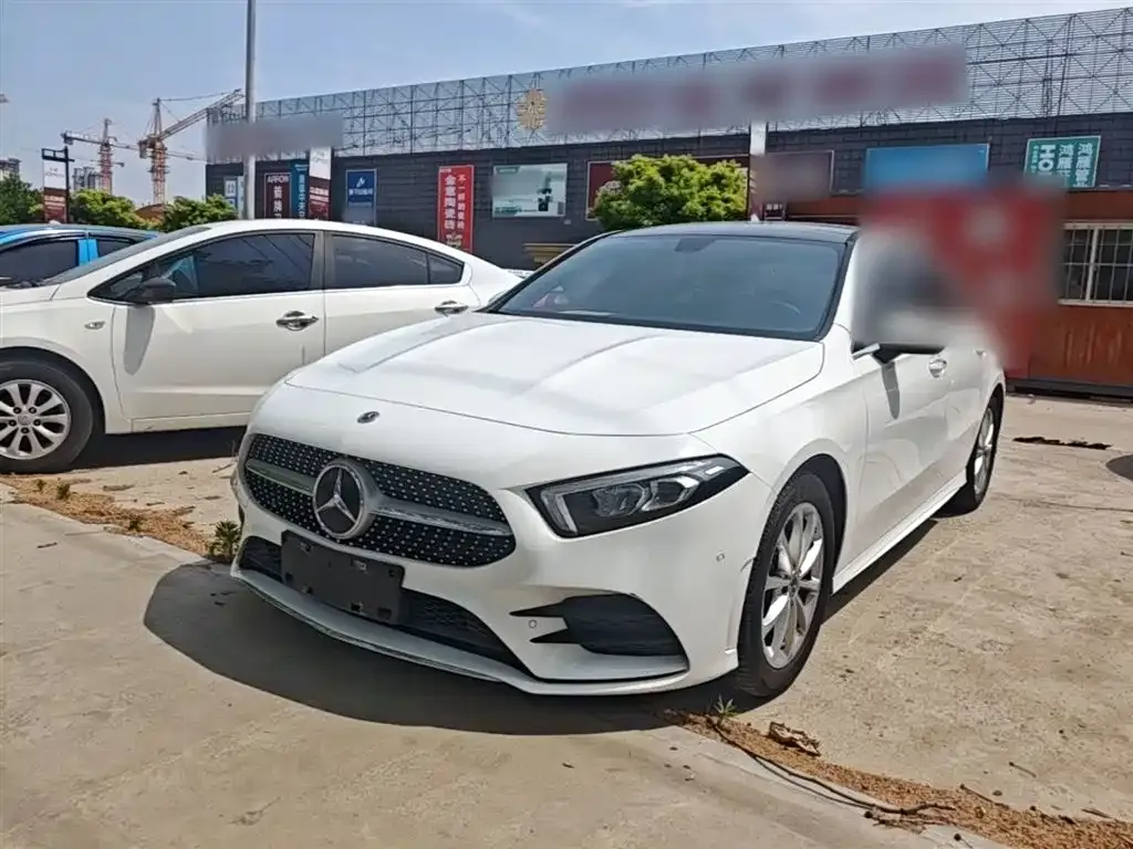 Mercedes-Benz A-Class — фото 1