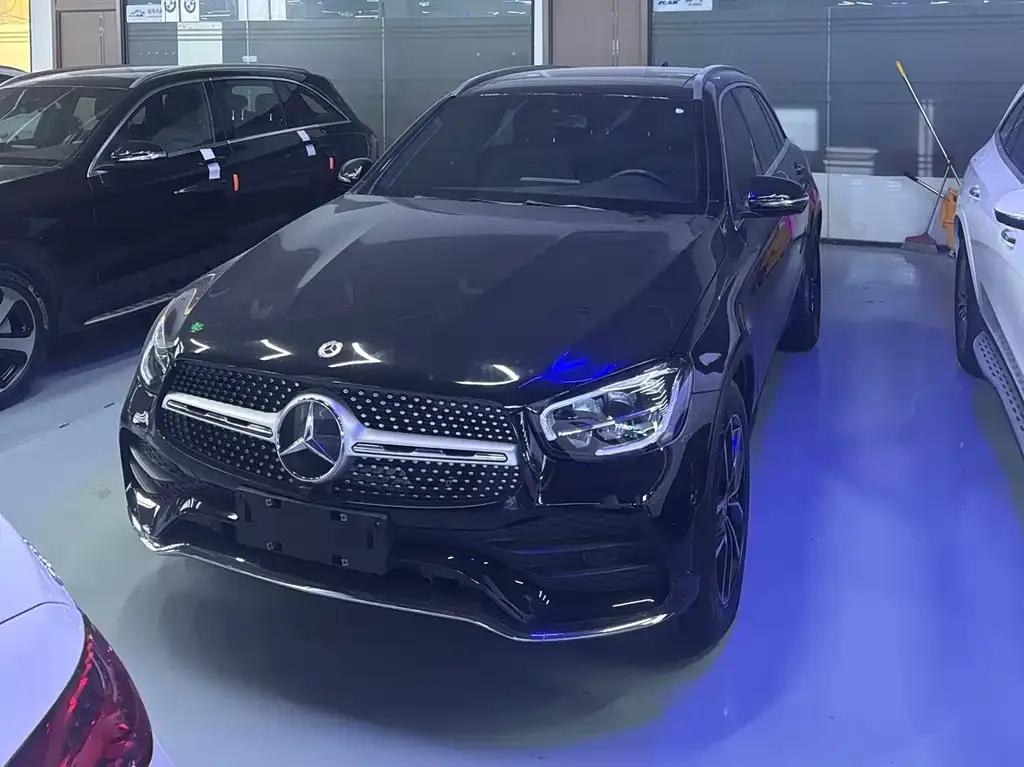 Mercedes-Benz GLC — фото 1