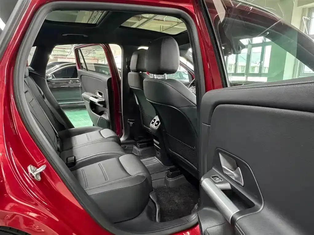 Mercedes-Benz GLA — фото 5