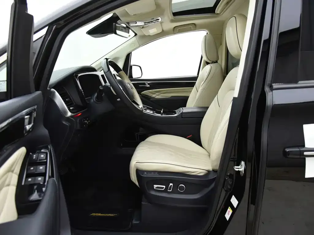 GAC Motor Trumpchi M8 — фото 6