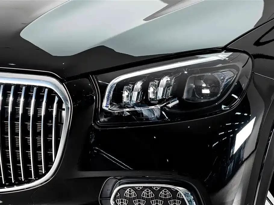 Mercedes-Benz GLS — фото 7