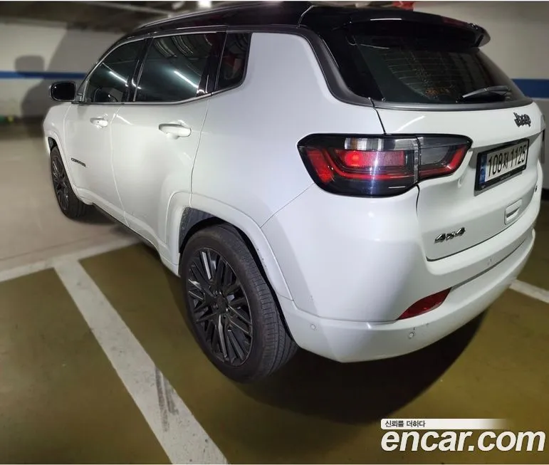 Jeep Compass — фото 4