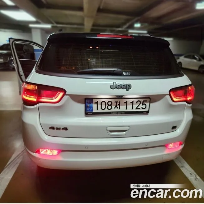 Jeep Compass — фото 2