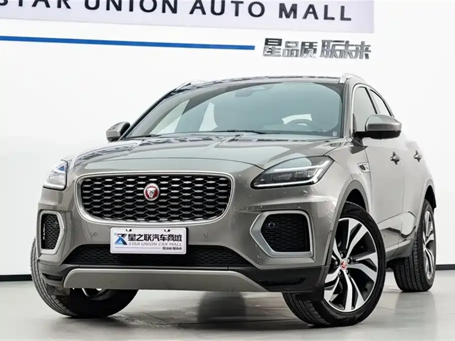 Jaguar E-PACE — фото 6