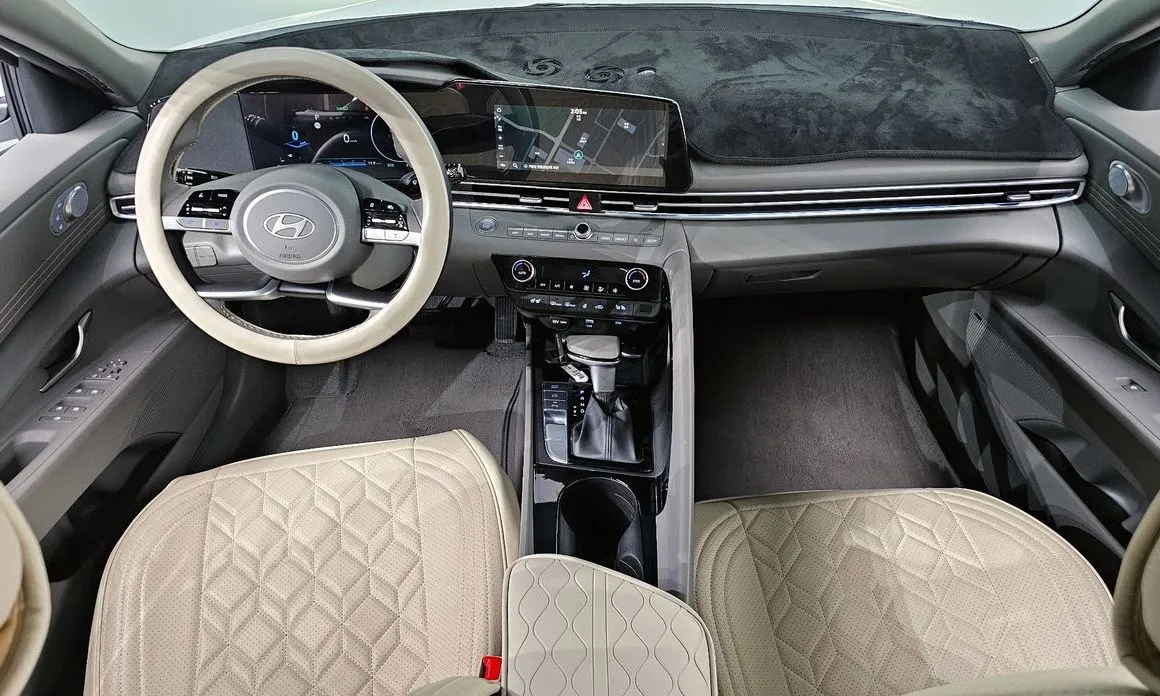 Hyundai AVANTE — фото 5