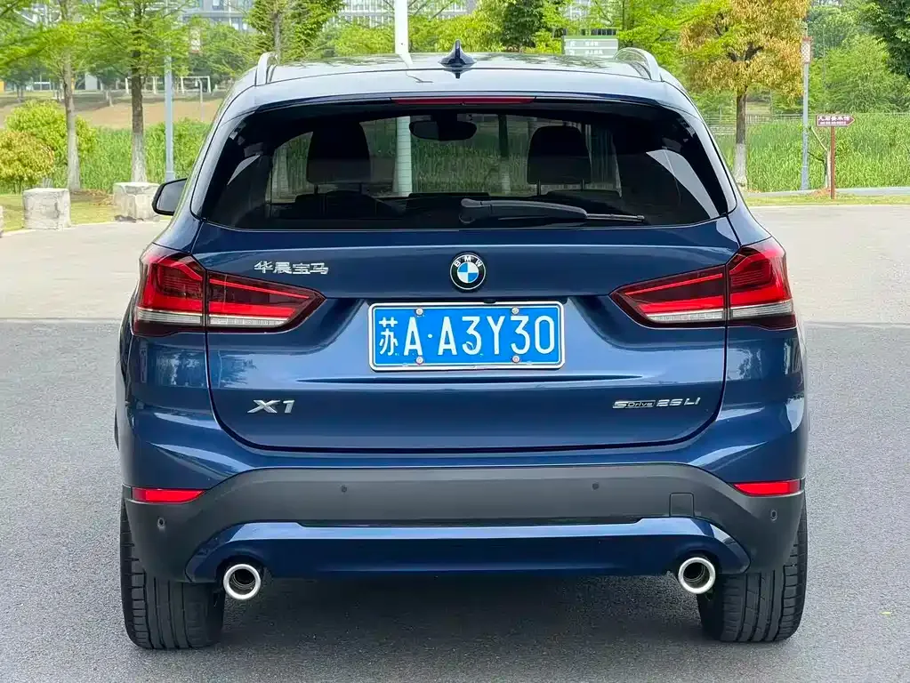 BMW X1 — фото 4