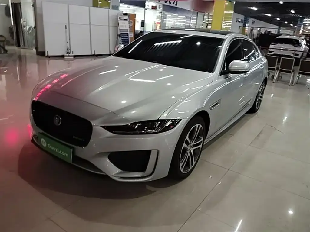 Jaguar XEL — фото 1