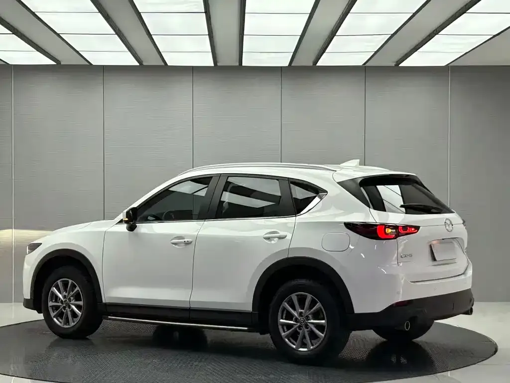 Mazda CX-5 — фото 10