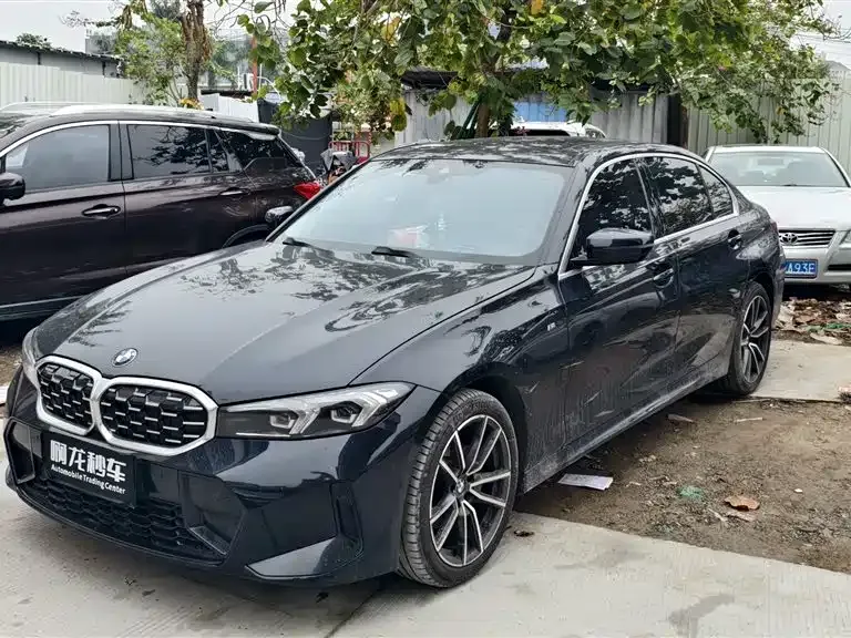 BMW 3 Series — фото 1