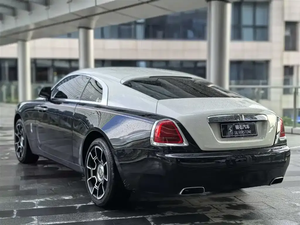 Rolls-Royce Wraith — фото 10
