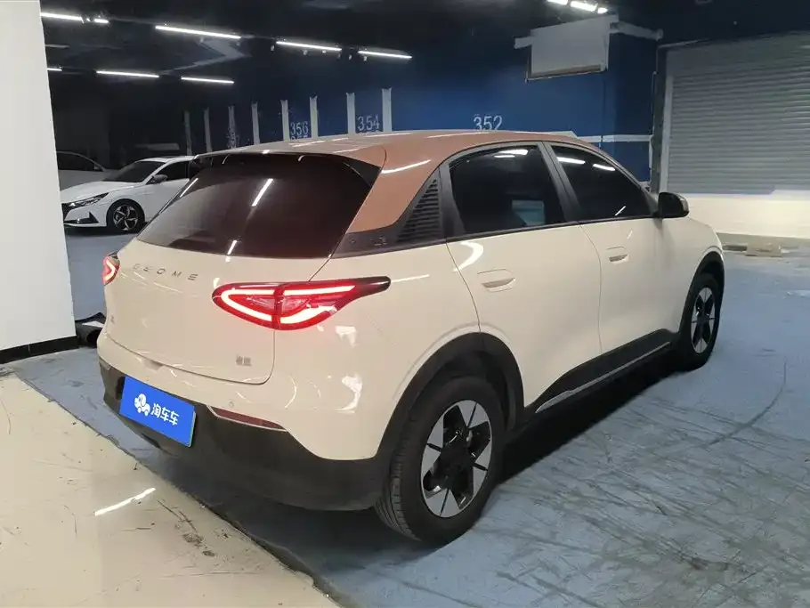 Geely Starburst — фото 8
