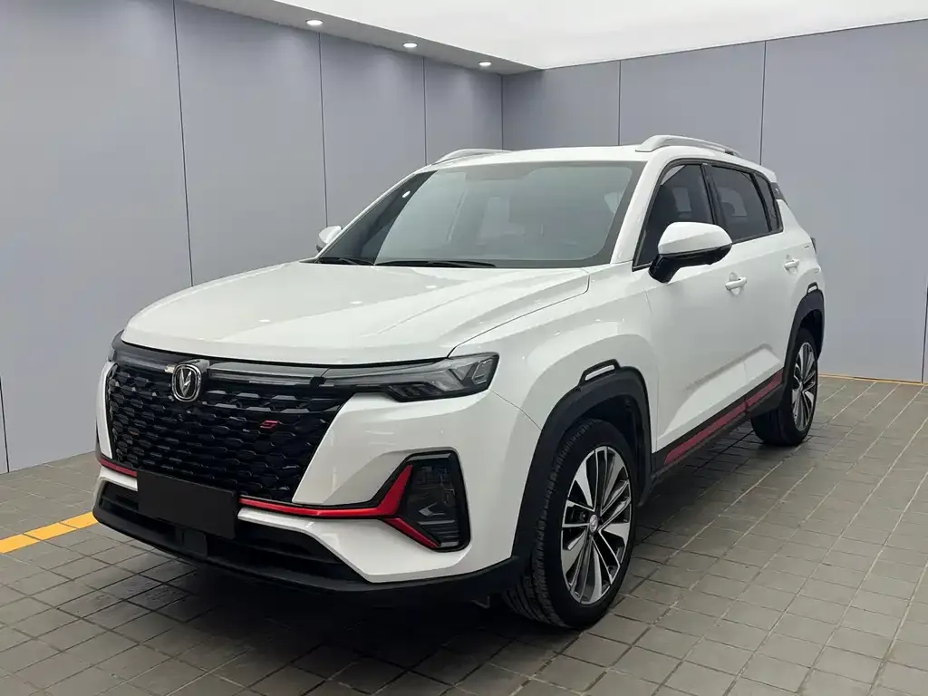 Changan CS35PLUS — фото 1