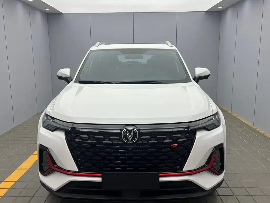 Changan CS35PLUS — фото 2