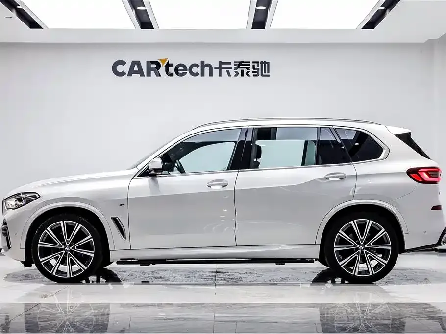 BMW X5 — фото 9