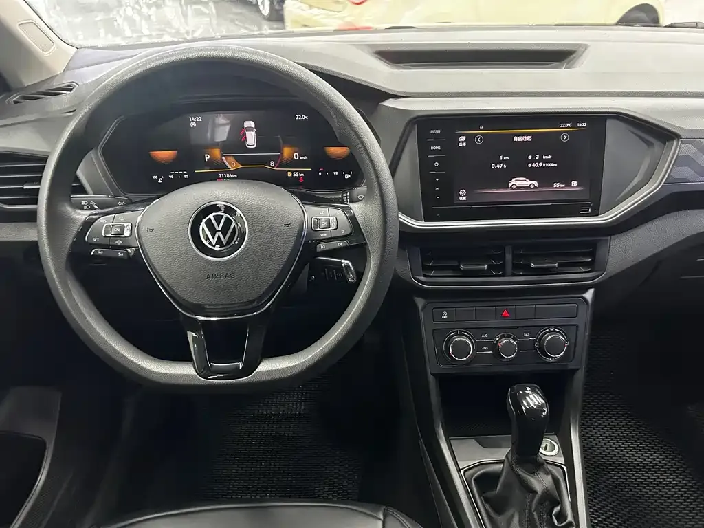 Volkswagen T-Cross — фото 5