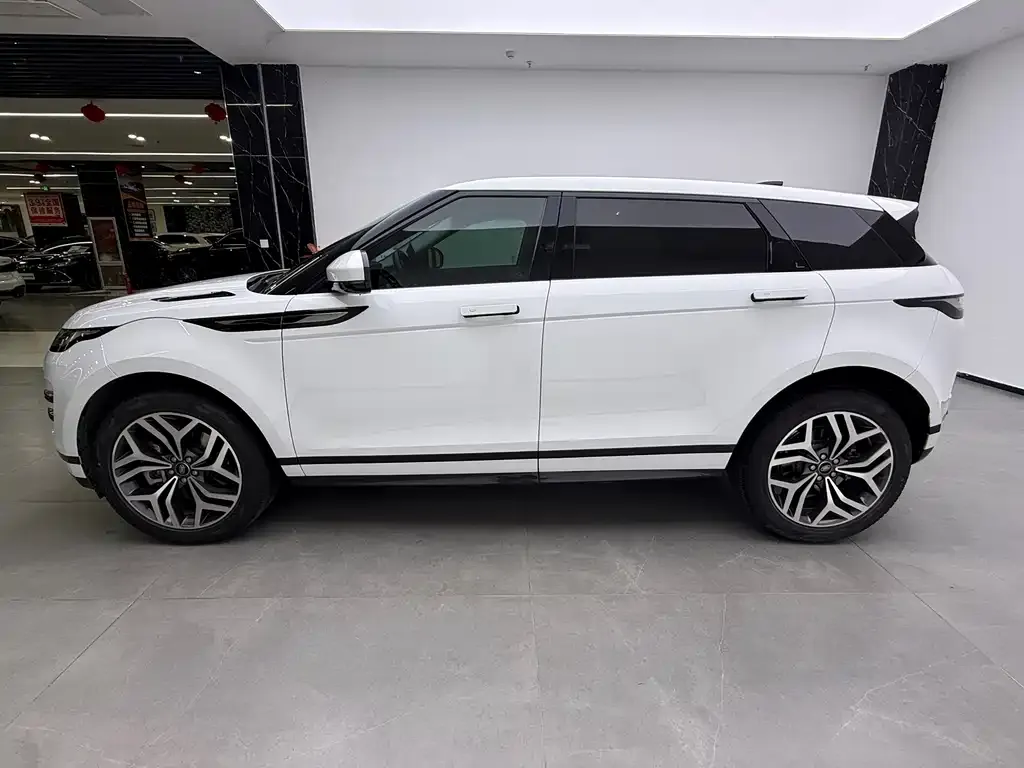 Land Rover Evoque — фото 7