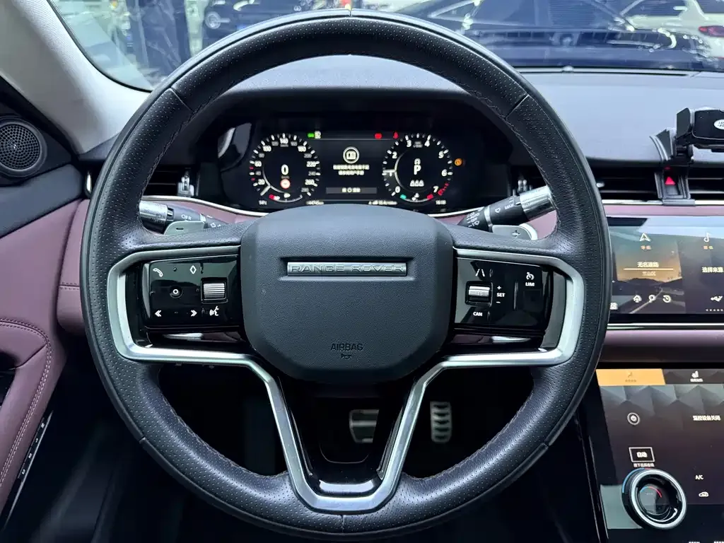 Land Rover Evoque — фото 6