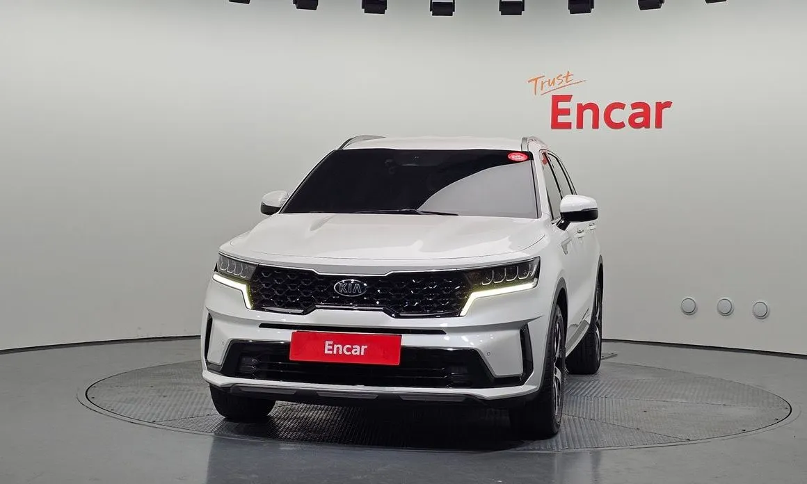 Kia Sorento — фото 5