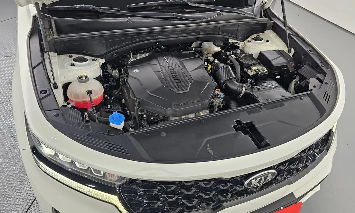 Kia Sorento — фото 10