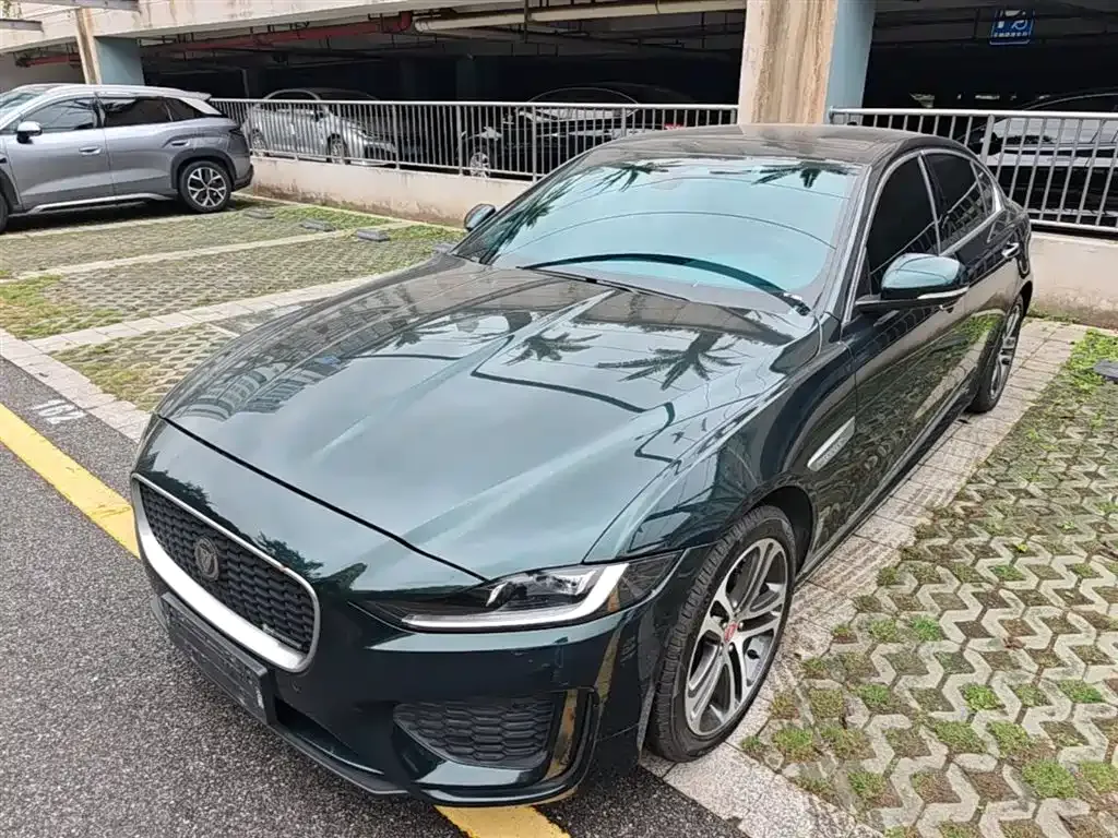 Jaguar XEL — фото 1