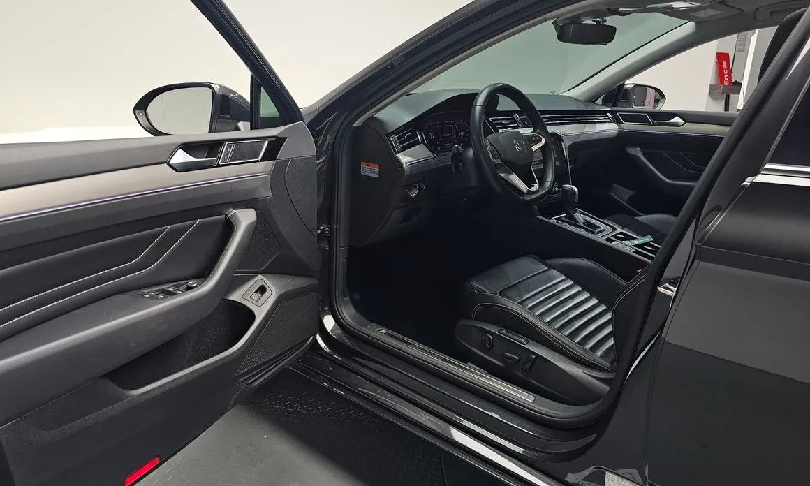 Volkswagen Passat — фото 6