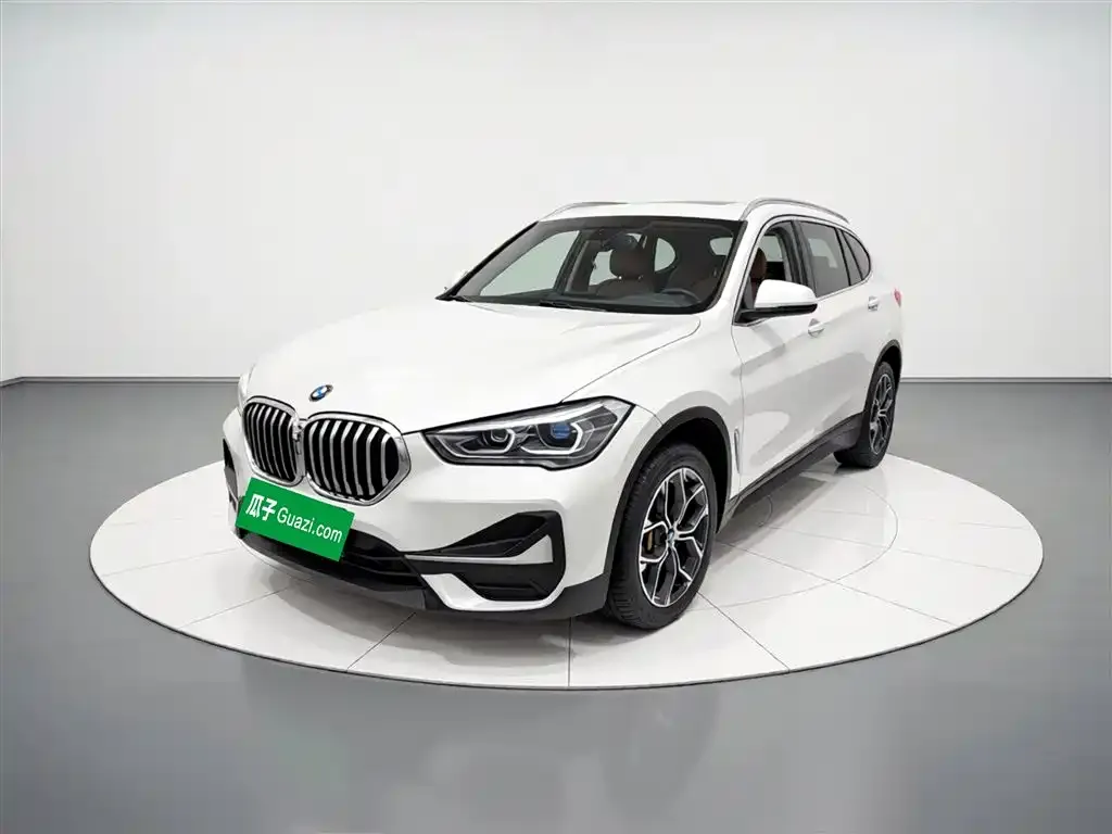 BMW X1 — фото 3