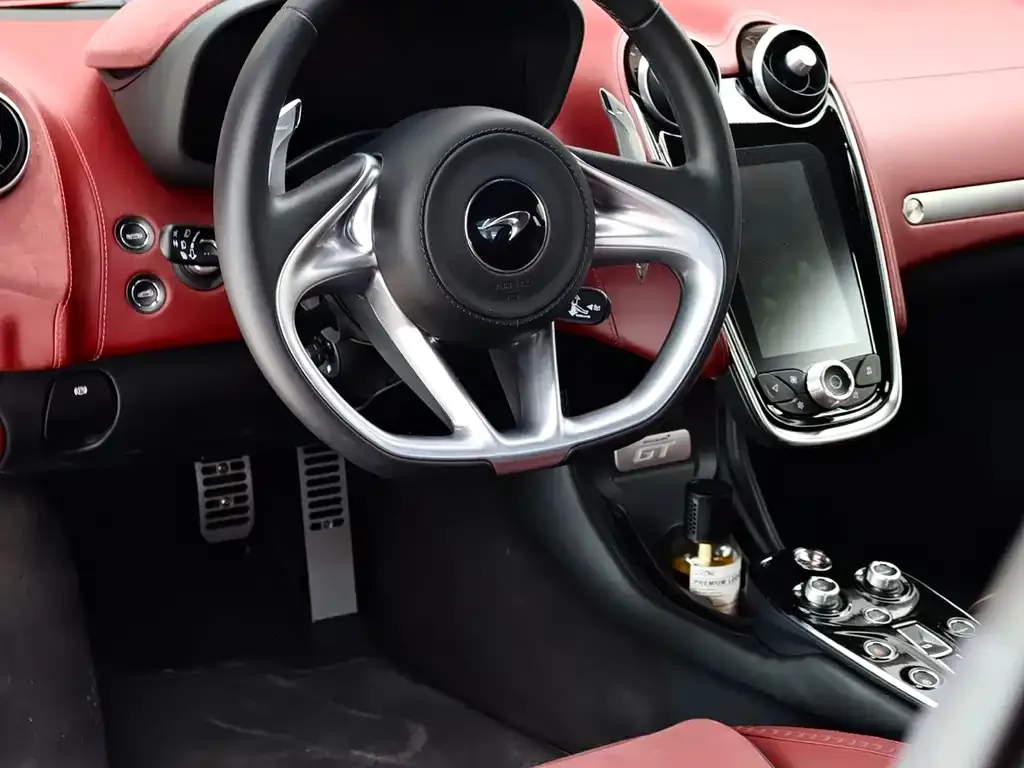 McLaren GT — фото 5
