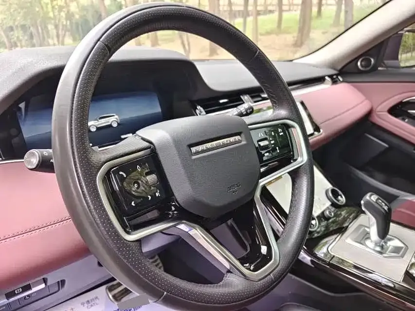 Land Rover Evoque — фото 3