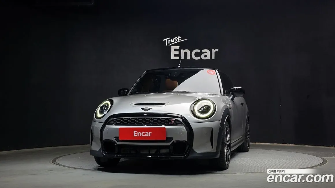 Mini Cooper Convertible — фото 4